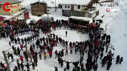 Kar üstünde horon havadan böyle görüntülendi