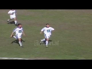 Скачать видео: Sport Dinamo - Teuta 1-0 - (12 Prill 2000)