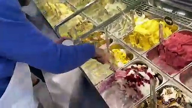 Salvini in gelateria! Viva il gelato artigianale italiano (19.01.20)