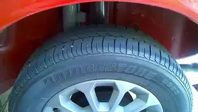 Pneus Bridgestone Rodam 125 mil Km - Esse é bom recomendo!