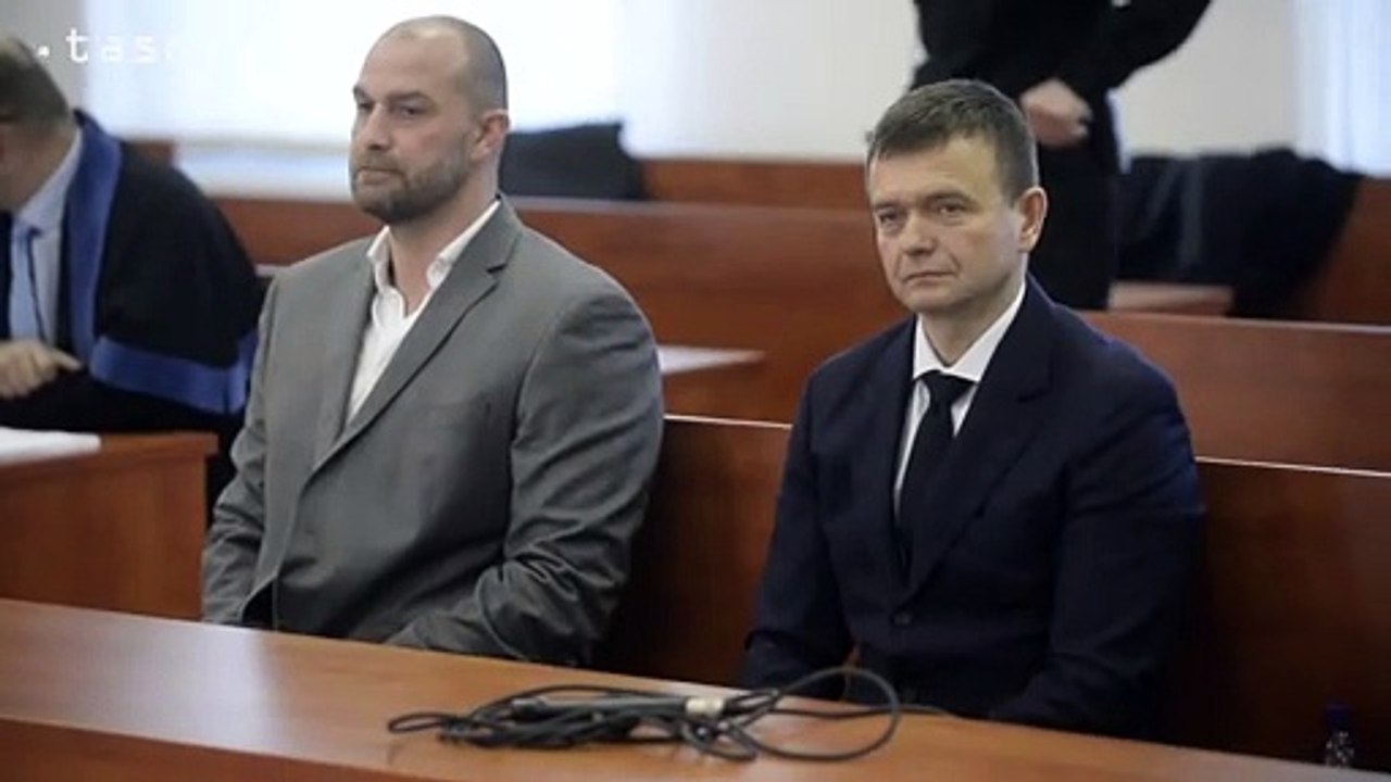 ŠTS pokračuje s pojednávaním vo veci vraždy J.Kuciaka, na súde sú Haščák aj Bödör