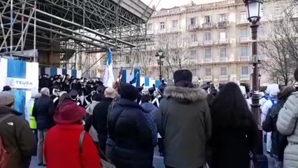 Tamborradas por la calle  para celebrar el día de San Sebastián
