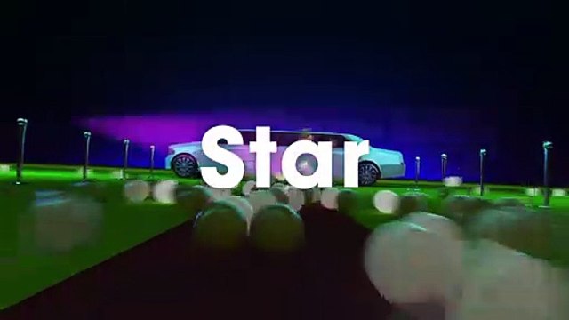 Ariana Grande : critiquée pour ne porter que les 2 mêmes tenues , elle se défend et s'en prend à TikTok !