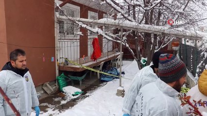 Yaşlı adam evinin bahçesinde ölü bulundu