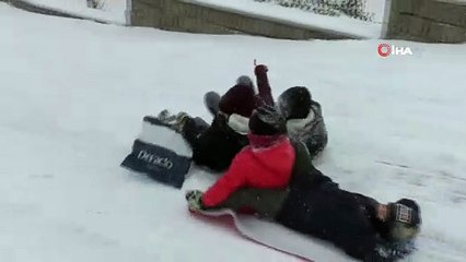 Yozgat’ta karın keyfini çocuklar çıkardı