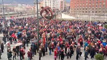 Pensionistas vascos se movilizan frente al Ayuntamiento de Bilbao