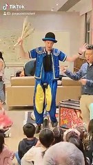 #MagicMan #tricks #kidsparty #trending videos