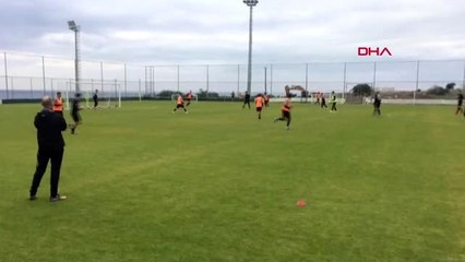 Kktc'de bir ilk; fıfa'ya üye bir ülkenin takımı kamp için ülkeye geldi