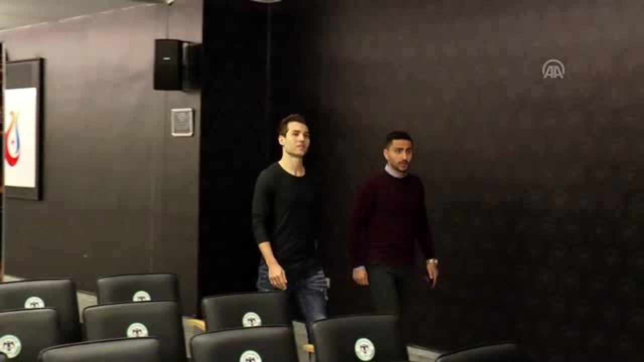 Konyaspor, Brezilyalı sol bek Guilherme Sitya'yı transfer etti