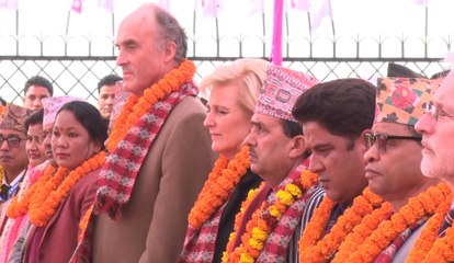 La princesse Astrid et le prince Lorenz chaleureusement accueillis au Népal