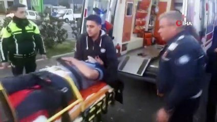 Kaza sonrası kara yolu savaş alanına döndü: 4 yaralı