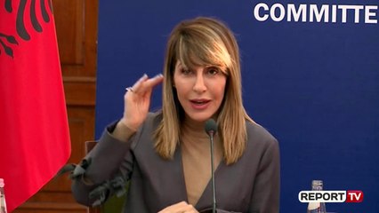 Report TV - ‘Janë kambana alarmi’/ Majlinda Bregu: Të rinjtë po braktisin Ballkanin