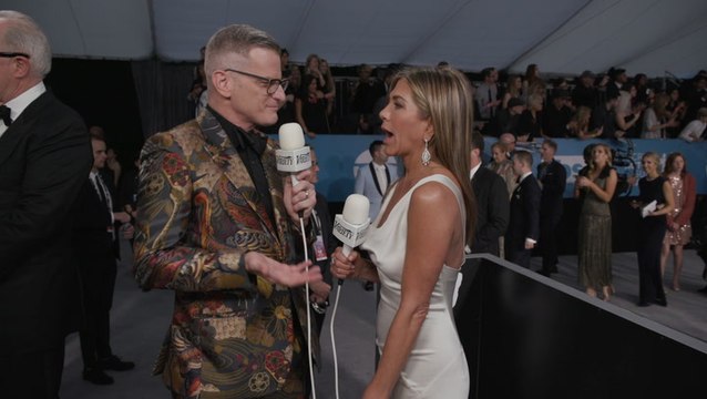 Jennifer Aniston on Reuniting with Her 'Friends' Co-Stars on Instagram