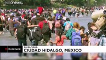 Centenas de migrantes atravessam da Guatemala para o México