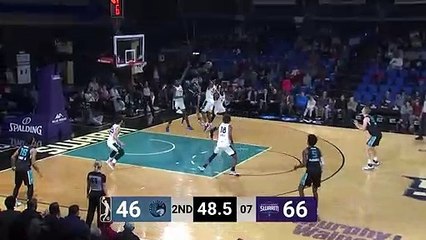 James Webb III rattles the rim on the finish!
