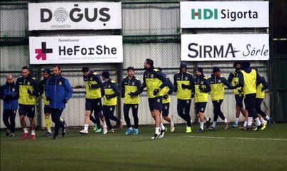 Fenerbahçe'de Zajc, Alper Potuk, Victor Moses ve Adil Rami gönderilecek