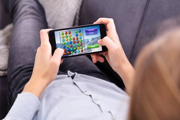 Les revenus du jeu mobile devraient atteindre 100 milliards de dollars cette année