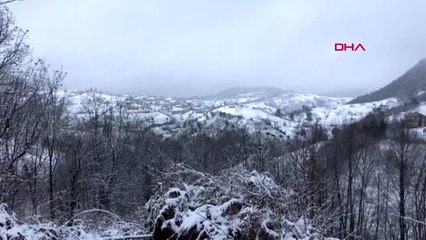 Zonguldak'ın yüksek kesimlerine kar yağdı