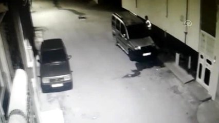 Otomobilden ve iş yerinden hırsızlık güvenlik kamerasında