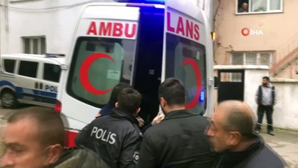 Mobilya getirdi, sırtından silahla vuruldu