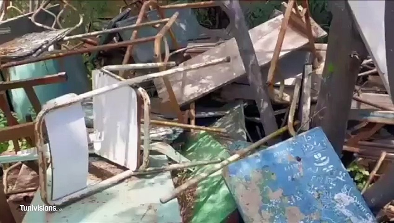 المبادرة الأولى في صيانة الأثاث المدرسي المتلف في تونس