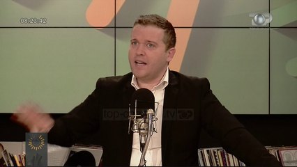 Wake Up/ Dr. i Arkivave: Shenjtërimi i "Nënë Terezës" jo feste zyrtare. Vendimi ishte politik