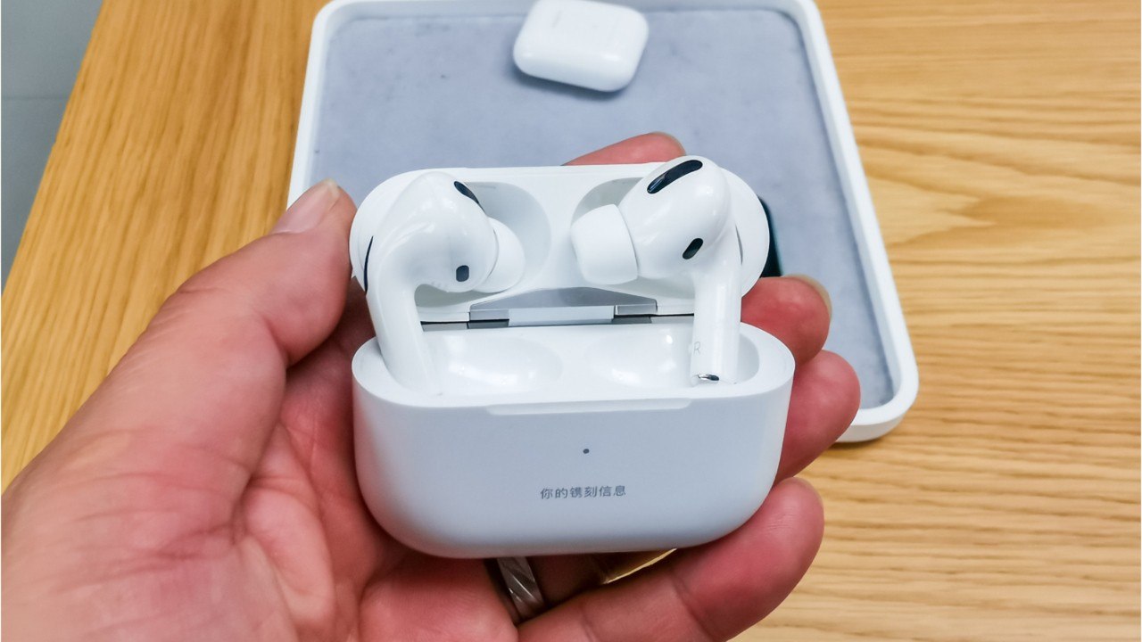 AirPods Can Damage Hearing