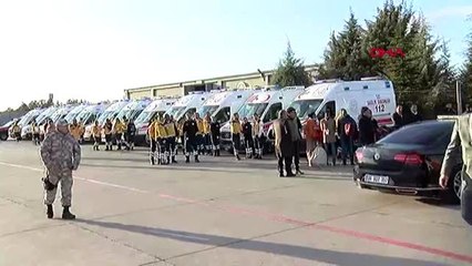 Somali'ye gönderilen ambulans uçağa bindirilen yaralılar ankara'da- 1
