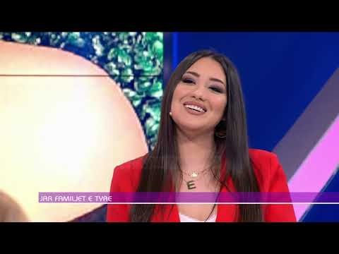 Amina Shena i futet muzikës? Motra “producente” i bën premtimin e madh live në studio