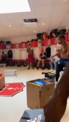 ️️Football - Cristian Battocchio piège son coéquipier Samuel Grandsir