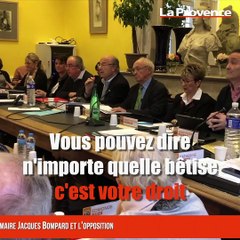 Le zap politique : un conseil municipal très houleux à Orange