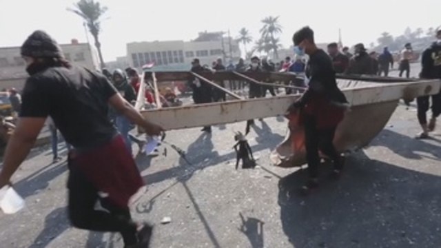 Al menos 12 muertos en 48 horas tras reavivarse las protestas en Irak