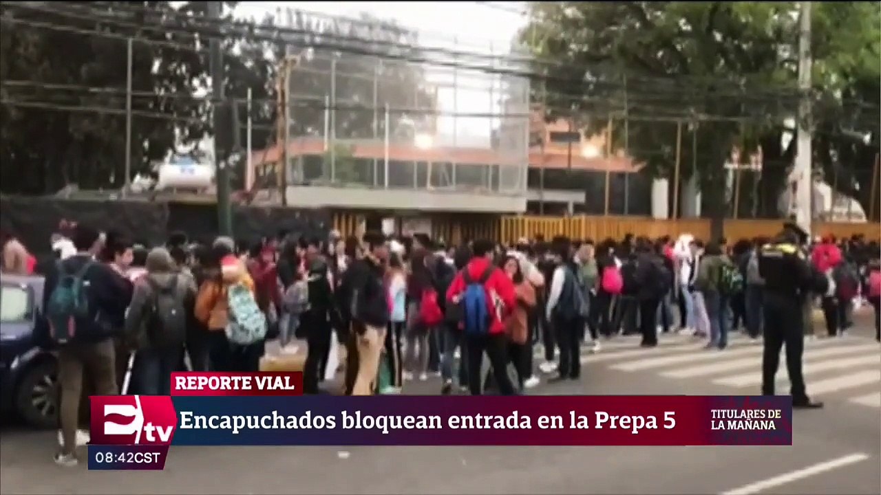 Toman encapuchados instalaciones de la Prepa 5 de la UNAM