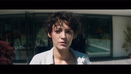 Blake Lively, Jude Law In 'The Rhythm Section' New Trailer