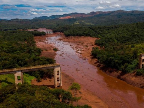 Nach Staudammbruch: Brasiliens Justiz klagt deutschen Tüv Süd an