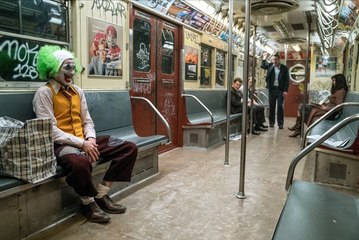 Joker / Subway Shooting Scene (Arthur Kills For The First Time)