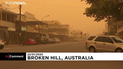 Australian outback town blanketed in dust storm