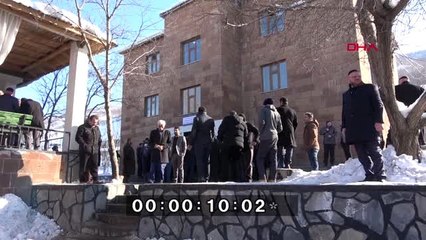 Bitlis bakan soylu'dan şeyh abdulkerim çevik'in ailesine taziye ziyareti