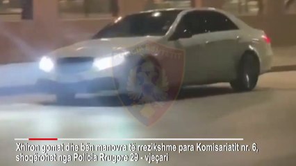 Bëri ‘gangsterin’ duke xhiruar gomat e makinës pranë komisariatit, policia i bën gjëmën