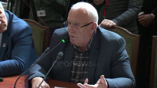 Ora News - S’ka amnisti për grabitjet, Komisioni i Sigurisë diskuton faljet, përfitojnë gratë