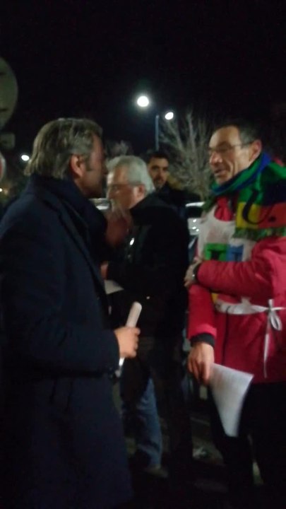 La CGT coupe l'électricité pendant les voeux de Troyes Champagne Métropole à l'école YSchools à Troyes
