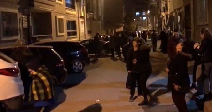 Depremin merkez üssü Akhisar'dan ilk görüntüler geldi