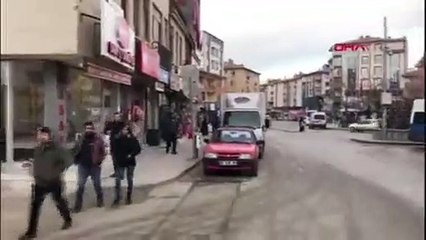 Ankara'da peş peşe iki deprem !