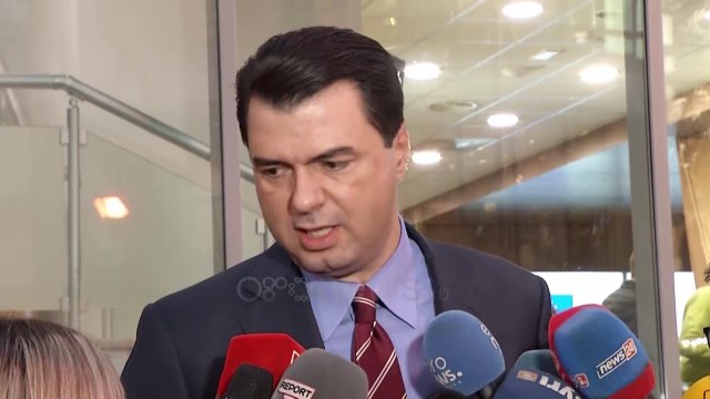 Basha: Zgjidhja e krizës përmes zgjedhjeve të lira, por jo me Edi Ramën
