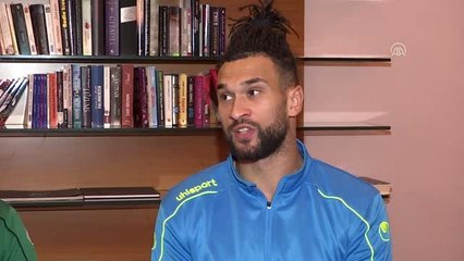 Alanyaspor'lu Caulker: "Kaderim güzel, süslü kelimelerle yazılmış"