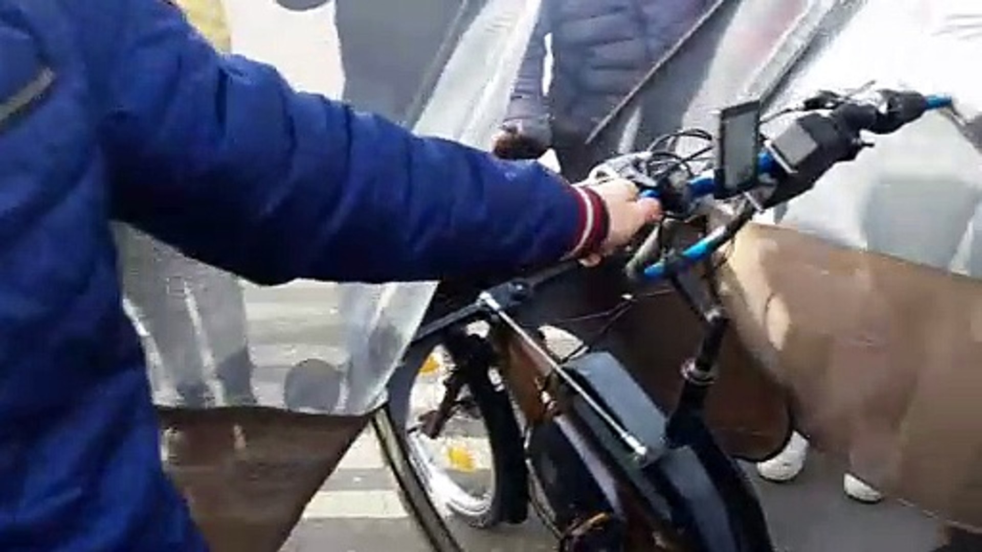On a testé l'Urbaner, le tricycle électrique Made in Mayenne - Vidéo  Dailymotion