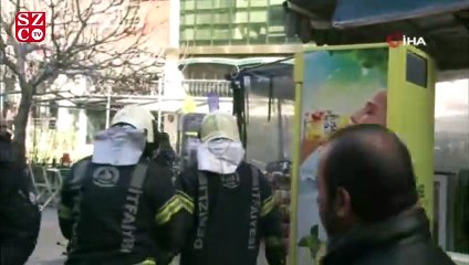 Yangın çıkan kahvehanede tavla ve okeyi bırakmayarak oyuna devam ettiler