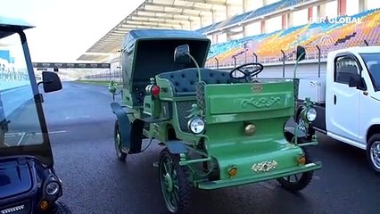 Bakan Varank, yerli üretim elektrikli faytonu test etti