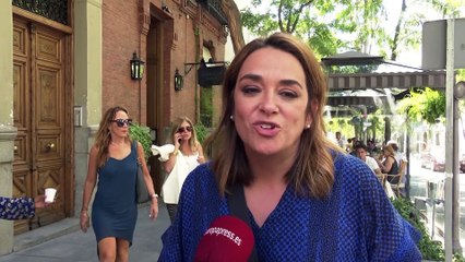 Toñi Moreno muestra una foto junto a su hija