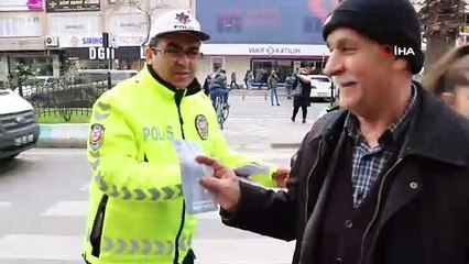 Yaya ve sürücülere broşürlü uyarı